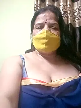 Snapshot of IndianAngle chatting on 11.13.25 IndianAngle online show from 11.13.25