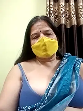 Snapshot of IndianAngle chatting on 11.19.25 IndianAngle online show from 11.19.25