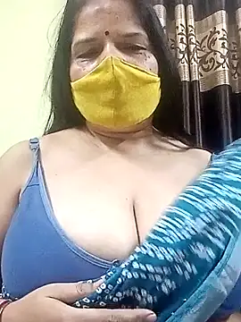 Snapshot of IndianAngle chatting on 11.25.25 IndianAngle online show from 11.25.25