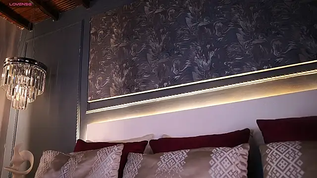 AylinMillerxs online show from 06.12.26
