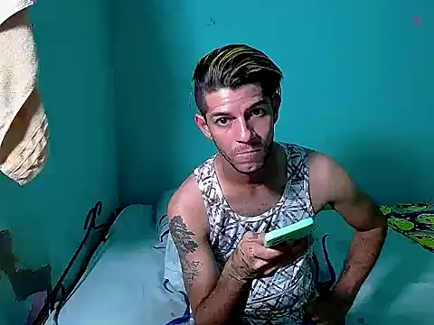 Snapshot of dirty_boy_horny chatting on 03.30.26 dirty boy horny online show from 03.30.26