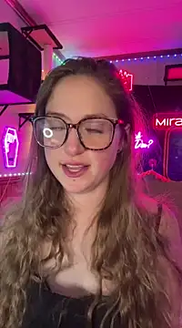 Snapshot of mirannacult chatting on 12.24.24 mirannacult online show from 12.24.24