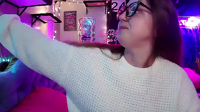 Snapshot of mirannacult chatting on 01.17.25 mirannacult online show from 01.17.25