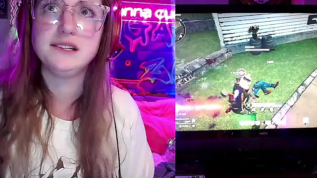 Snapshot of mirannacult chatting on 01.20.25 mirannacult online show from 01.20.25