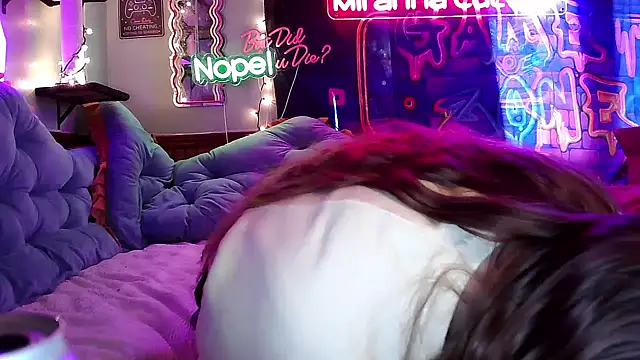 Snapshot of mirannacult chatting on 01.21.25 mirannacult online show from 01.21.25