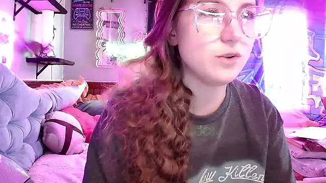 Snapshot of mirannacult chatting on 01.28.25 mirannacult online show from 01.28.25