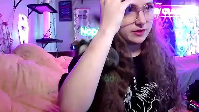 Snapshot of mirannacult chatting on 03.05.25 mirannacult online show from 03.05.25