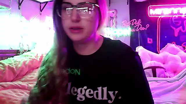 Snapshot of mirannacult chatting on 03.12.25 mirannacult online show from 03.12.25