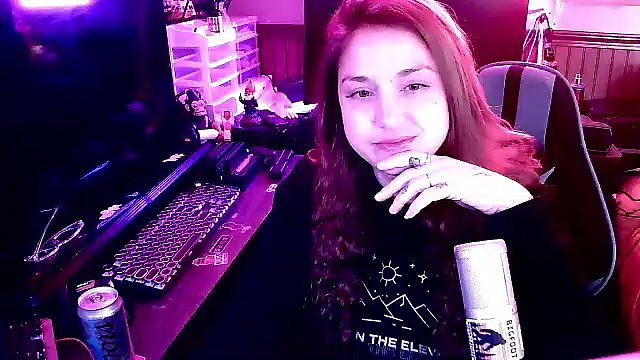 Snapshot of mirannacult chatting on 09.26.25 mirannacult online show from 09.26.25