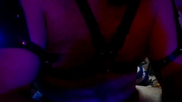 Snapshot of Alpha_theking chatting on 10.11.25 Alpha theking online show from 10.11.25