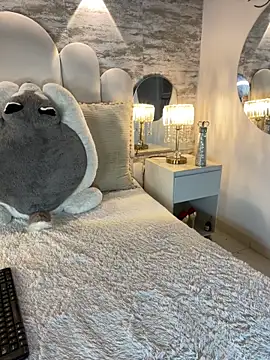 Snapshot of _MadiLee_ chatting on 03.10.26 MadiLee online show from 03.10.26