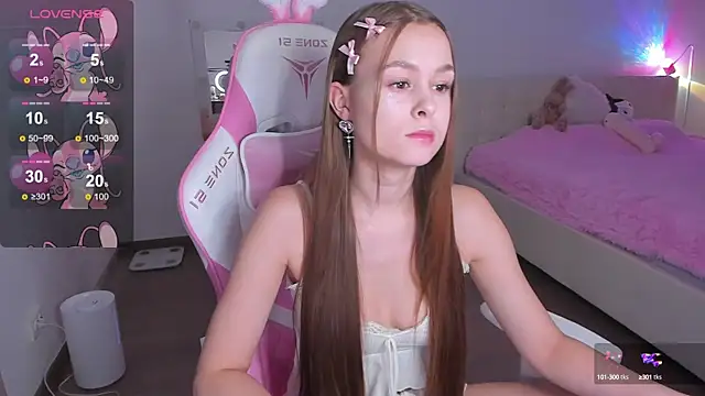 Snapshot of molly_murrrr chatting on 12.14.24 molly murrrr online show from 12.14.24