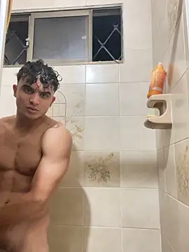 Snapshot of Mentriplex chatting on 11.10.25 Mentriplex online show from 11.10.25