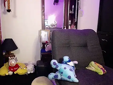 Snapshot of iam_valery chatting on 01.25.25 iam valery online show from 01.25.25