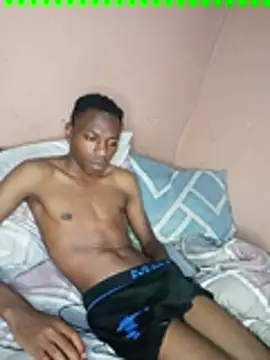 Snapshot of fireboyafrica chatting on 12.19.24 fireboyafrica online show from 12.19.24