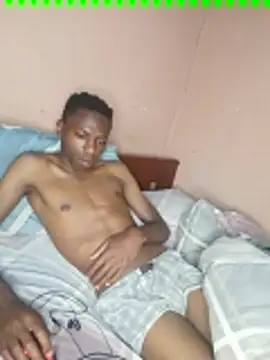 Snapshot of fireboyafrica chatting on 12.28.24 fireboyafrica online show from 12.28.24