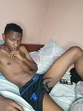 Snapshot of fireboyafrica chatting on 02.15.25 fireboyafrica online show from 02.15.25