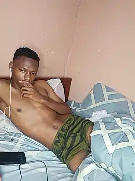 Snapshot of fireboyafrica chatting on 03.22.25 fireboyafrica online show from 03.22.25