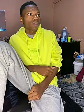 Snapshot of fireboyafrica chatting on 10.01.25 fireboyafrica online show from 10.01.25