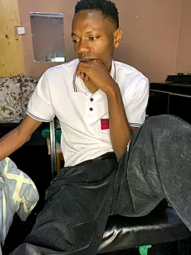 Snapshot of fireboyafrica chatting on 10.17.25 fireboyafrica online show from 10.17.25