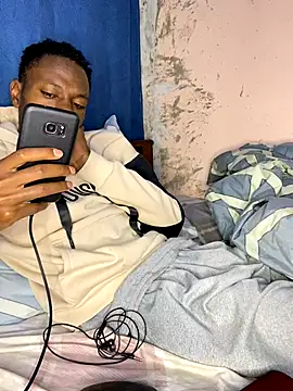 Snapshot of fireboyafrica chatting on 11.13.25 fireboyafrica online show from 11.13.25