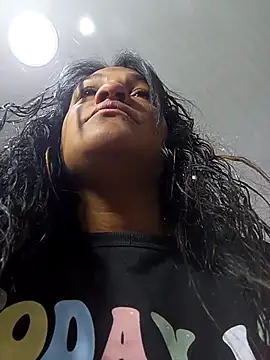 Michelle Brito1 online show from 03.04.25