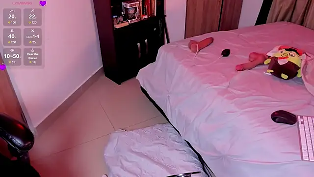 LilyRobertts online show from 11.27.25