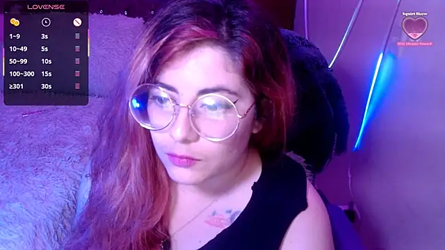 Snapshot of Azamy-12 chatting on 03.21.25 Azamy-12 online show from 03.21.25