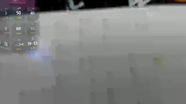 Snapshot of AishaRouhi chatting on 10.25.25 AishaRouhi online show from 10.25.25