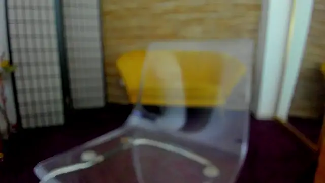 Snapshot of AishaRouhi chatting on 11.15.25 AishaRouhi online show from 11.15.25