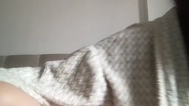 Snapshot of paolajonez chatting on 10.26.25 paolajonez online show from 10.26.25