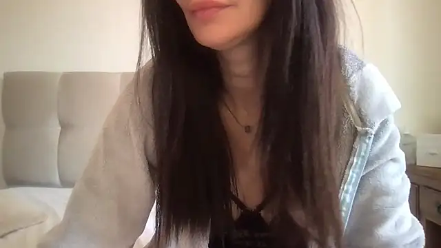 Snapshot of paolajonez chatting on 03.14.26 paolajonez online show from 03.14.26