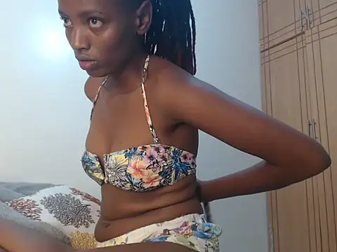 nanaswee online show from 02.13.25