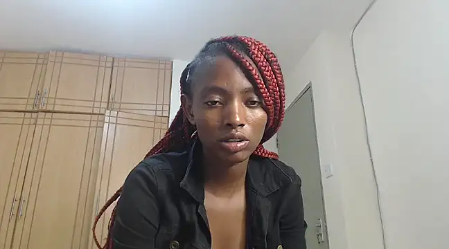 nanaswee online show from 03.15.25