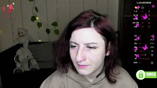 Muse kitty jenia online show from 02.14.25