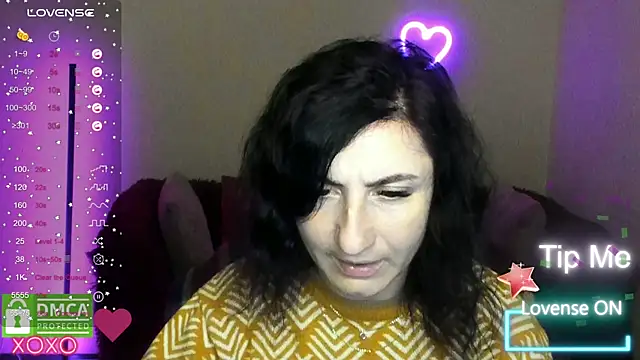 Muse kitty jenia online show from 11.18.25