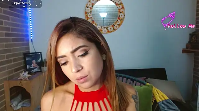 Snapshot of helenacyruss chatting on 03.18.25 helenacyruss online show from 03.18.25