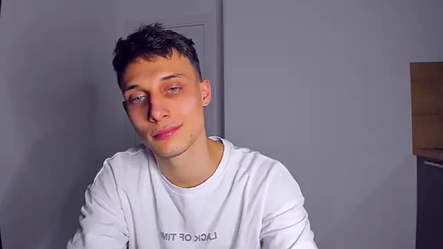 Kent Ross online show from 10.26.25