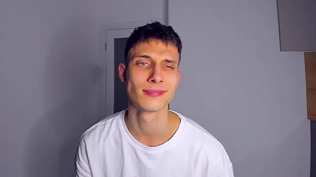 Kent Ross online show from 10.27.25