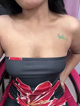 Snapshot of LeisyXO chatting on 02.10.26 LeisyXO online show from 02.10.26