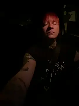 poussichienne online show from 08.05.26