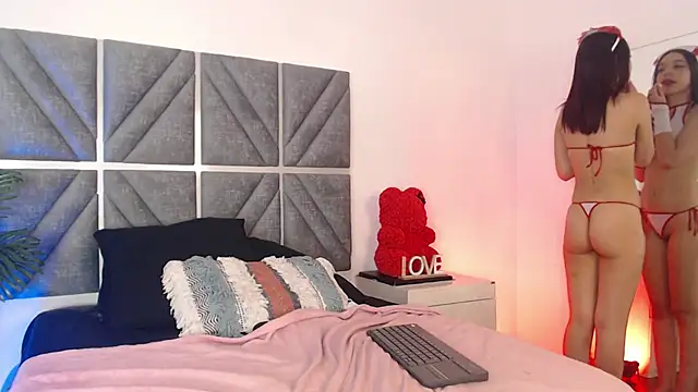 Laura Dicardy online show from 11.21.25