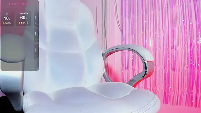 Snapshot of Haanna__ chatting on 12.04.24 Haanna online show from 12.04.24