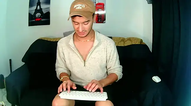 Snapshot of Kevin_Torres chatting on 01.26.25 Kevin Torres online show from 01.26.25