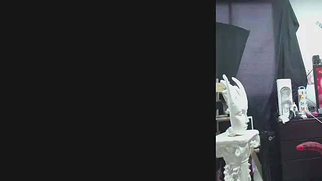 Snapshot of angelacianuro_ chatting on 10.16.25 angelacianuro  online show from 10.16.25