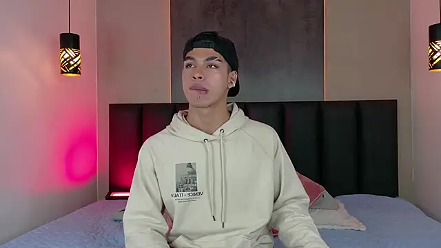 Ken-boy  online show from 02.22.25