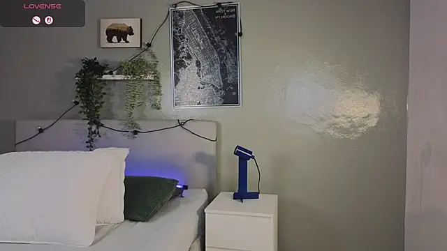 Ken-boy  online show from 10.14.25