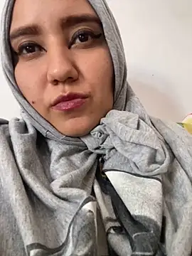 hannahayat online show from 12.07.24