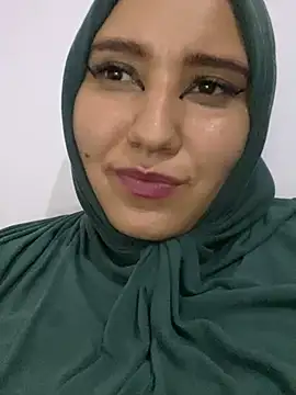 hannahayat online show from 12.20.24