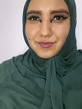 hannahayat online show from 12.21.24